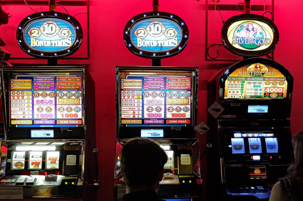 Ilustrasi deposit dana dengan metode Rupiah di klx4d